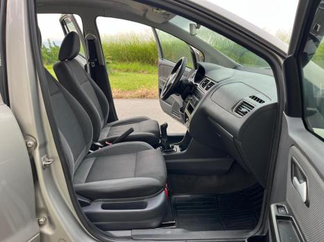 VOLKSWAGEN Fox 1.6 4P TREND FLEX, Foto 9