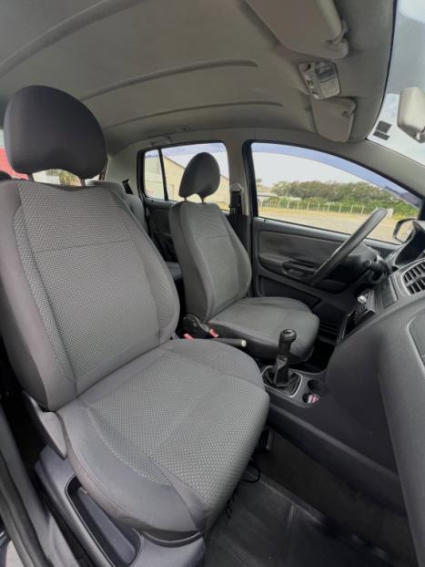 VOLKSWAGEN Fox 1.6 4P, Foto 9