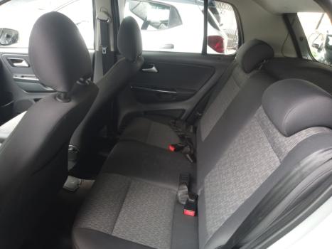 VOLKSWAGEN Fox 1.6 4P, Foto 5
