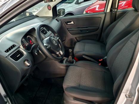 VOLKSWAGEN Fox 1.6 4P, Foto 13