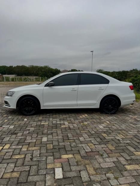 VOLKSWAGEN Jetta 2.0 4P FLEX CONFORTLINE TIPTRONIC AUTOMTICO, Foto 3