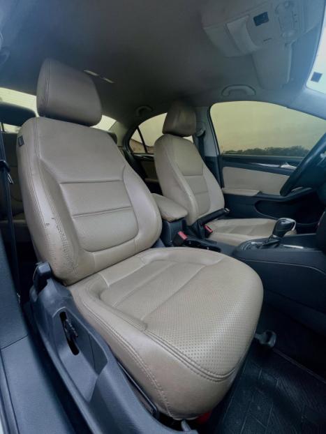 VOLKSWAGEN Jetta 2.0 4P FLEX CONFORTLINE TIPTRONIC AUTOMTICO, Foto 8