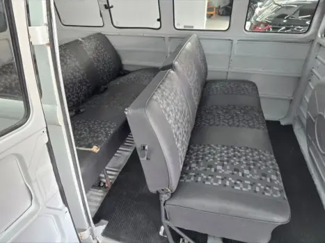 VOLKSWAGEN Kombi 1.6 STD 9 LUGARES, Foto 10