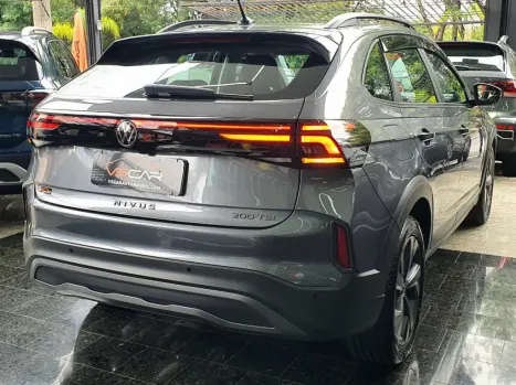 VOLKSWAGEN Nivus 1.0 4P FLEX 200 TSI COMFORTLINE TURBO AUTOM�TICO, Foto 4