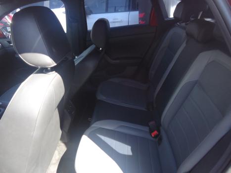 VOLKSWAGEN Nivus 1.0 4P FLEX 200 TSI HIGHLINE TURBO AUTOMTICO, Foto 5