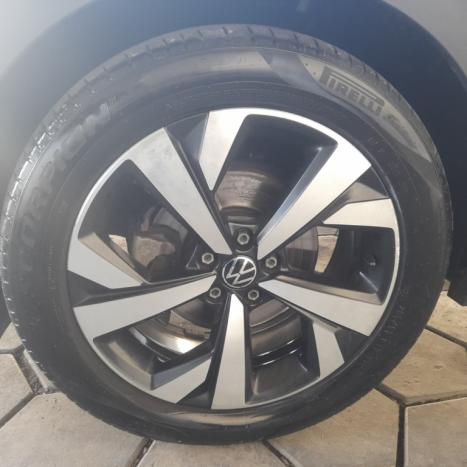 VOLKSWAGEN Nivus 1.0 4P FLEX 200 TSI HIGHLINE TURBO AUTOM�TICO, Foto 9