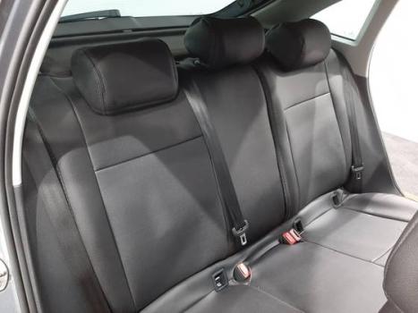 VOLKSWAGEN Nivus 1.0 4P FLEX 200 TSI COMFORTLINE TURBO AUTOMÁTICO, Foto 4