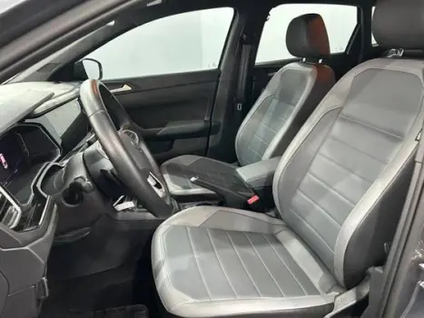VOLKSWAGEN Nivus 1.0 4P FLEX 200 TSI HIGHLINE TURBO AUTOMÁTICO, Foto 10