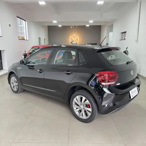 VOLKSWAGEN Polo Hatch 1.0 12V 4P 200 TSI  COMFORTLINE AUTOMÁTICO, Foto 7 VOLKSWAGEN Polo Hatch 1.0 12V 4P 200 TSI  COMFORTLINE AUTOMÁTICO, Foto 7