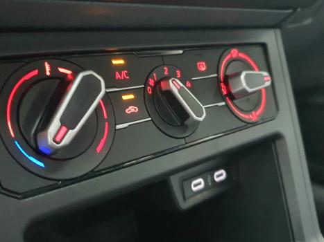 VOLKSWAGEN Polo Hatch 1.0 12V 4P 200 TSI  COMFORTLINE AUTOMTICO, Foto 8