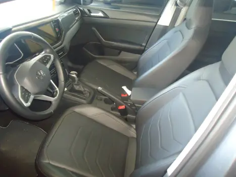 VOLKSWAGEN Polo Hatch 1.0 12V 4P 200 TSI HIGHLINE AUTOM�TICO, Foto 6