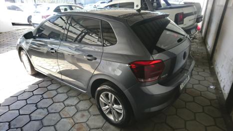 VOLKSWAGEN Polo Hatch 1.0 12V 4P 200 TSI HIGHLINE AUTOM�TICO, Foto 2