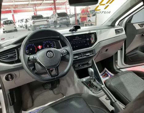 VOLKSWAGEN Polo Hatch 1.0 12V 4P 200 TSI HIGHLINE AUTOM�TICO, Foto 8