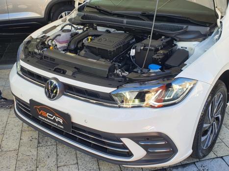 VOLKSWAGEN Polo Hatch 1.0 12V 4P 200 TSI HIGHLINE AUTOM�TICO, Foto 12