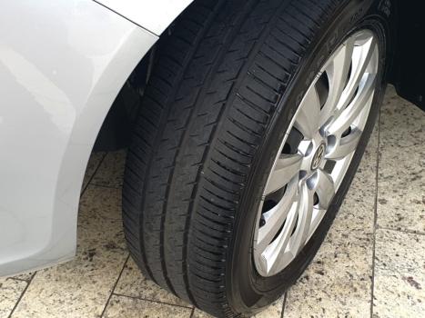 VOLKSWAGEN Polo Sedan 1.6 4P FLEX, Foto 13