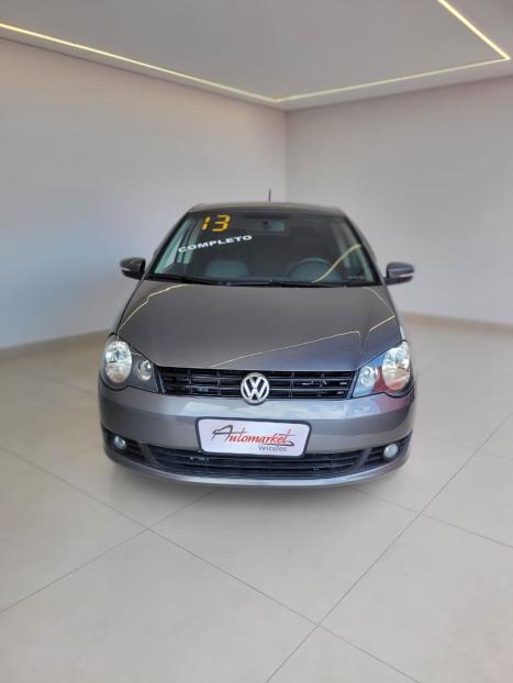 VOLKSWAGEN Polo Sedan 1.6 4P FLEX, Foto 2