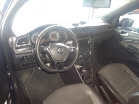 VOLKSWAGEN Saveiro 1.6 G7 CABINE DUPLA CROSS FLEX, Foto 3