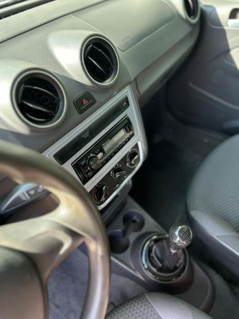VOLKSWAGEN Saveiro 1.6 16V FLEX MSI ROBUST CABINE SIMPLES, Foto 5