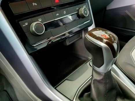 VOLKSWAGEN T-Cross 1.0 4P 200 TSI FLEX COMFORTLINE AUTOM�TICO, Foto 10