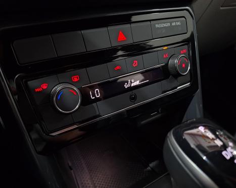 VOLKSWAGEN T-Cross 1.4 4P 250 TSI FLEX HIGHLINE AUTOMTICO, Foto 3