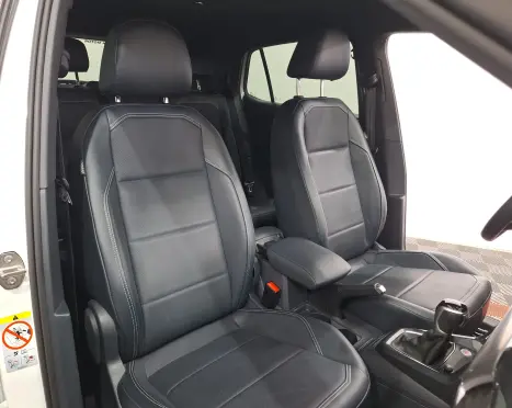 VOLKSWAGEN T-Cross 1.4 4P 250 TSI FLEX HIGHLINE AUTOMTICO, Foto 9