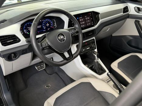 VOLKSWAGEN T-Cross 1.4 4P 250 TSI FLEX HIGHLINE AUTOM�TICO, Foto 9