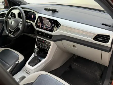 VOLKSWAGEN T-Cross 1.4 4P 250 TSI FLEX HIGHLINE AUTOM�TICO, Foto 7