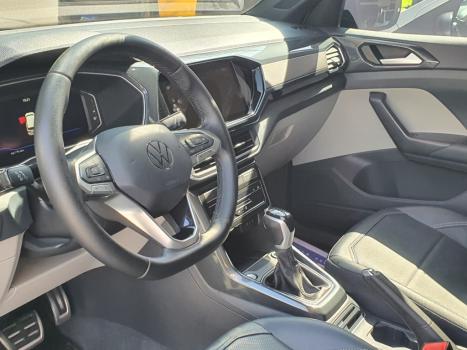 VOLKSWAGEN T-Cross 1.4 4P 250 TSI FLEX HIGHLINE AUTOM�TICO, Foto 6