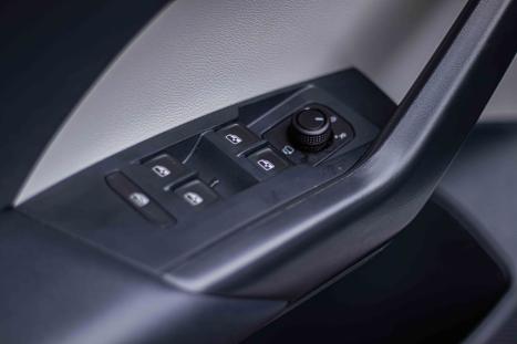 VOLKSWAGEN T-Cross 1.4 4P 250 TSI FLEX HIGHLINE AUTOMÁTICO, Foto 19