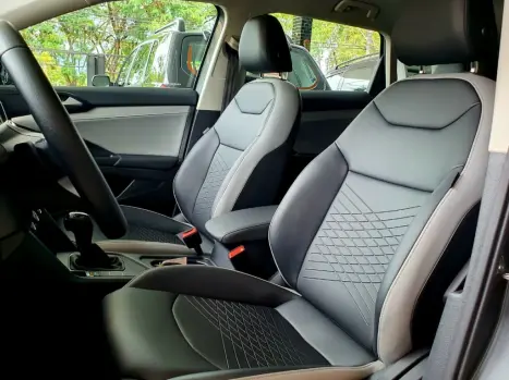 VOLKSWAGEN Taos 1.4 16V 4P FLEX 250 TSI COMFORTLINE AUTOM�TICO, Foto 8