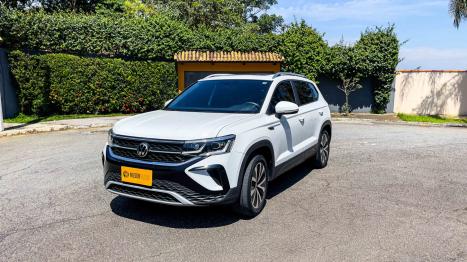 VOLKSWAGEN Taos 1.4 16V 4P FLEX 250 TSI HIGHLINE AUTOM�TICO, Foto 3