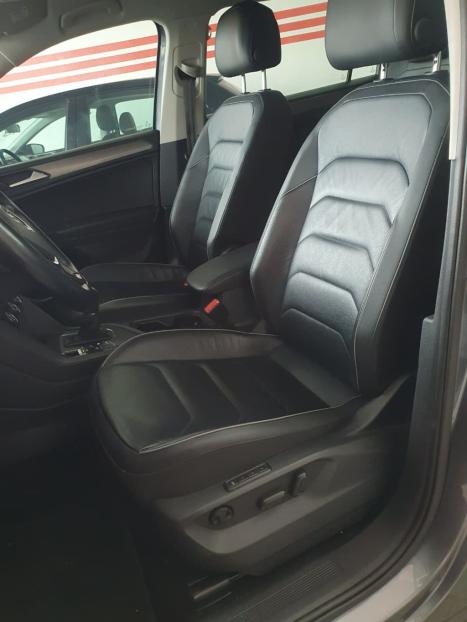 VOLKSWAGEN Tiguan 1.4 250 TSI TOTAL FLEX ALLSPACE TURBO AUTOM�TICO TIPTRONIC, Foto 8