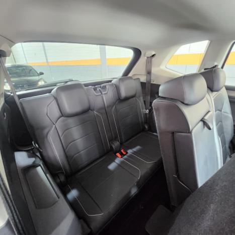 VOLKSWAGEN Tiguan 1.4 250 TSI TOTAL FLEX ALLSPACE COMFORTLINE TURBO AUTOM�TICO TIPTRONIC, Foto 7