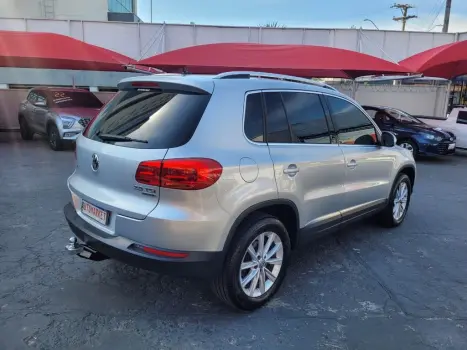 VOLKSWAGEN Tiguan 2.0 16V 4P FSI 4WD TURBO AUTOMTICO, Foto 4