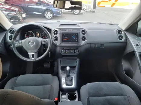VOLKSWAGEN Tiguan 2.0 16V 4P FSI 4WD TURBO AUTOMTICO, Foto 8