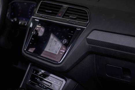 VOLKSWAGEN Tiguan 2.0 350 TSI TOTAL FLEX ALLSPACE R-LINE 4-MOTION TURBO AUTOM�TICO DSG, Foto 15