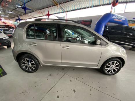 VOLKSWAGEN UP 1.0 12V 4P HIGH FLEX, Foto 8 VOLKSWAGEN UP 1.0 12V 4P HIGH FLEX, Foto 8
