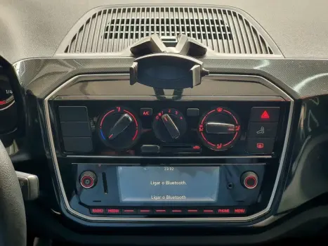 VOLKSWAGEN UP 1.0 4P FLEX 170 TSI XTREME, Foto 7