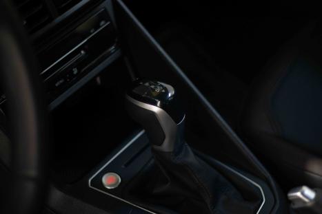 VOLKSWAGEN Virtus 1.0 4P 200 TSI FLEX HIGHLINE AUTOMTICO, Foto 8