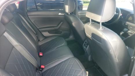 VOLKSWAGEN Virtus 1.4 4P 250 TSI EXCLUSIVE AUTOM�TICO, Foto 4