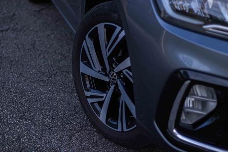 VOLKSWAGEN Virtus 1.0 4P 200 TSI FLEX HIGHLINE AUTOM�TICO, Foto 6