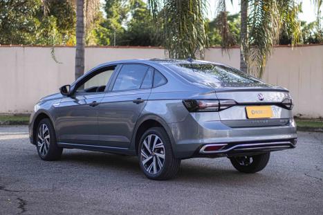 VOLKSWAGEN Virtus 1.0 4P 200 TSI FLEX HIGHLINE AUTOM�TICO, Foto 7