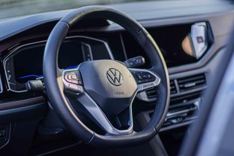 VOLKSWAGEN Virtus 1.0 4P 200 TSI FLEX HIGHLINE AUTOM�TICO, Foto 11