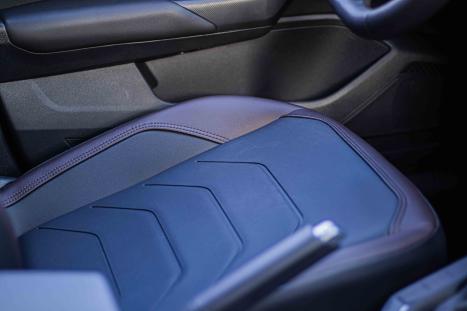 VOLKSWAGEN Virtus 1.0 4P 200 TSI FLEX HIGHLINE AUTOM�TICO, Foto 15