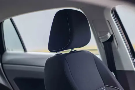 VOLKSWAGEN Virtus 1.0 4P 200 TSI FLEX COMFORTLINE AUTOMÁTICO, Foto 14