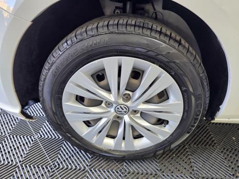 VOLKSWAGEN Voyage 1.0 4P FLEX, Foto 4 VOLKSWAGEN Voyage 1.0 4P FLEX, Foto 4