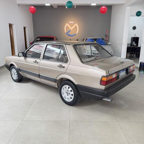 VOLKSWAGEN Voyage 1.8 4P GL, Foto 8