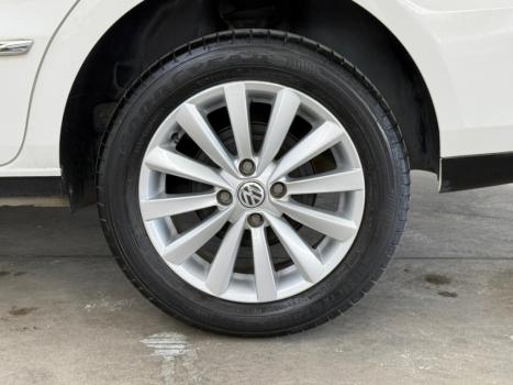 VOLKSWAGEN Voyage 1.6 4P FLEX HIGHLINE, Foto 8