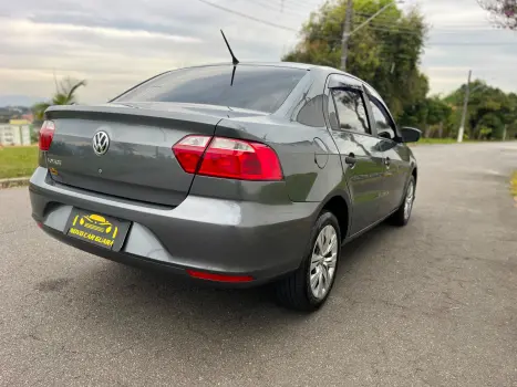VOLKSWAGEN Voyage 1.6 4P FLEX, Foto 4