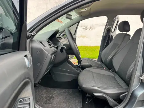 VOLKSWAGEN Voyage 1.6 4P FLEX, Foto 7